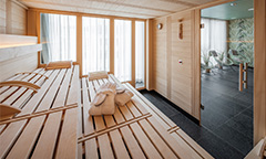 Wellnessbereich mit Sauna